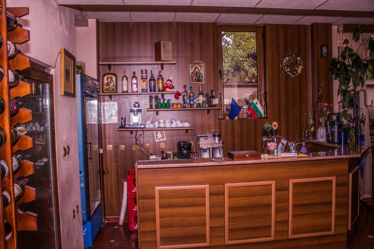 Стаи За Гости - Семейна Къща За Гости Ивел บันสโก ภายนอก รูปภาพ